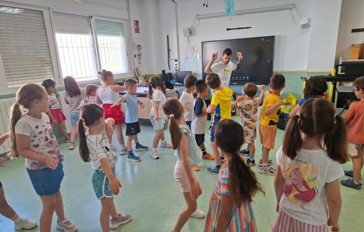 Vuelta al cole en Mazarrón: cuánto puede costar y qué ayudas pueden aliviar el gasto