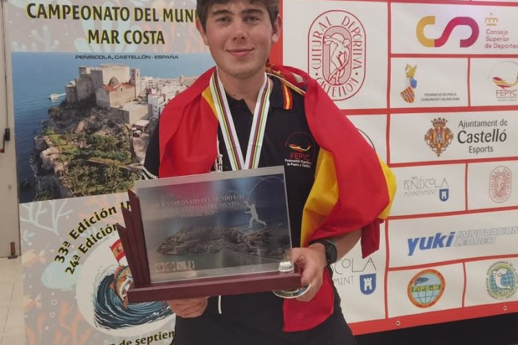 Alberto Ponce Garro, pone rumbo a Italia para disputar el Mundial de Mar-Costa y representar a España.
