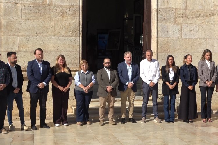 Mazarrón guarda un minuto de silencio en memoria de las víctimas del accidente ferroviario de Urda